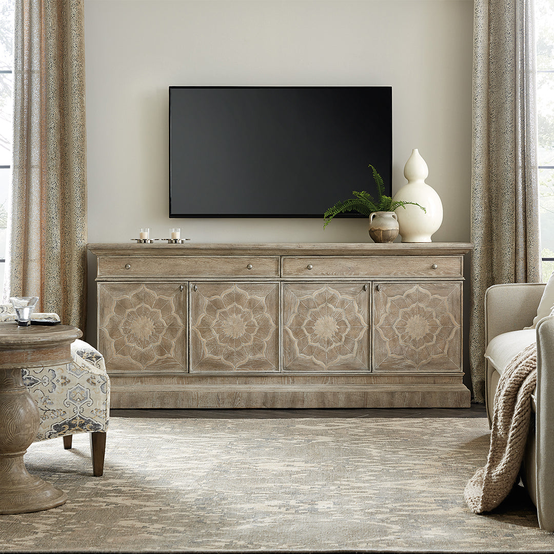 Hooker, Dahlia Entertainment Console