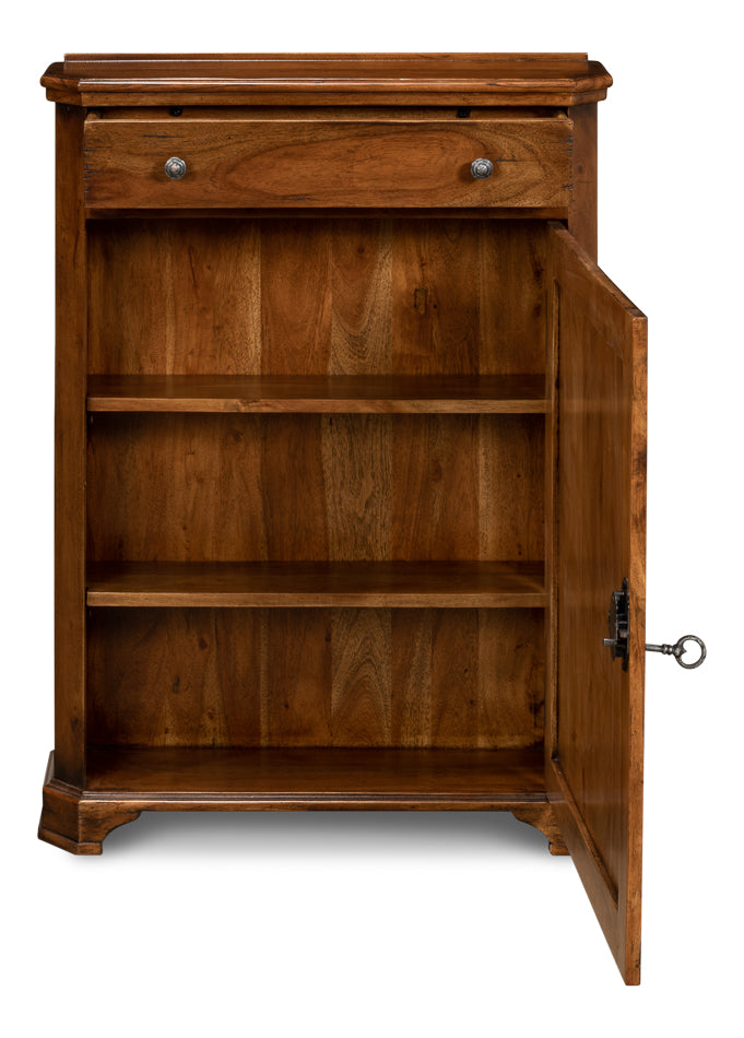 SARREID, Dante Hall Cabinet