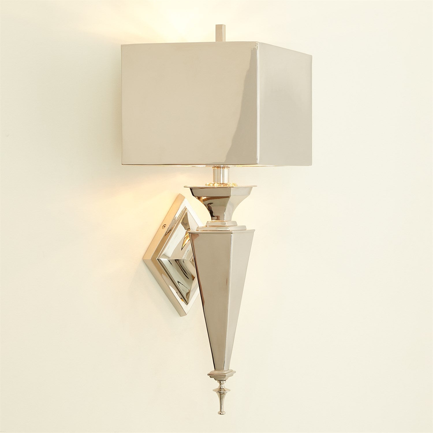 Global Views, Diamond Sconce - Nickel