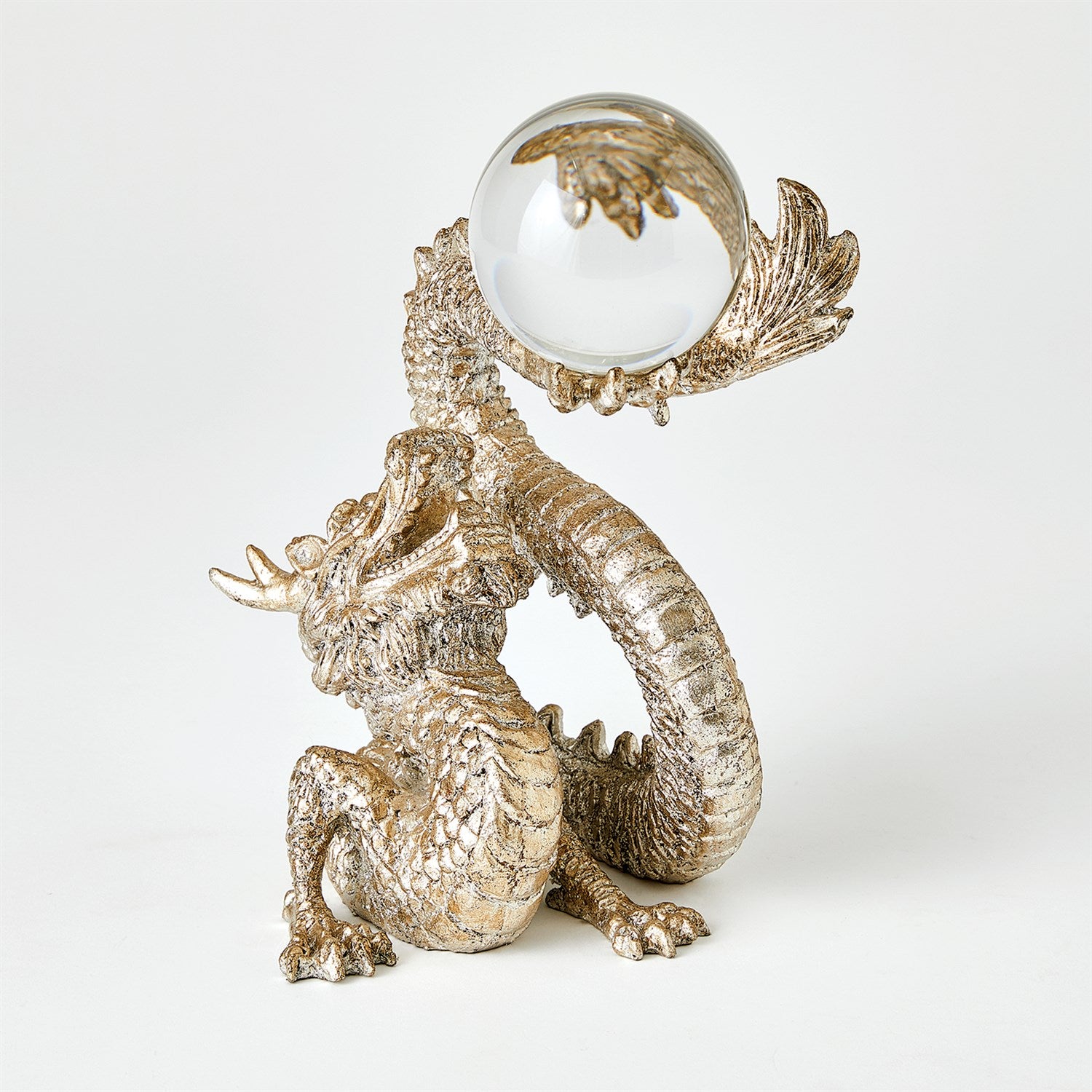 Global Views, Dragon Holding Sphere