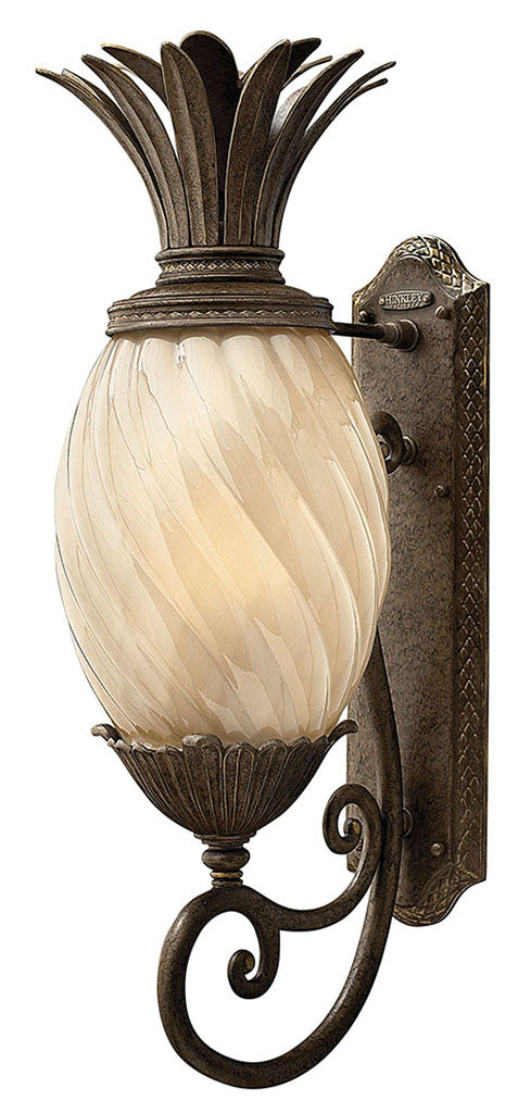 Hinkley Lighting, Outdoor Plantation - Medium Wall Mount Lantern