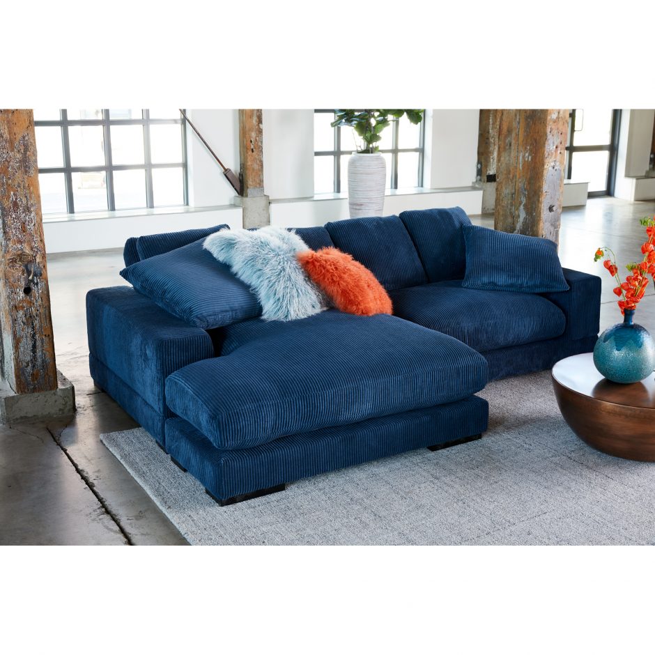 Moes, Plunge Sectional Navy