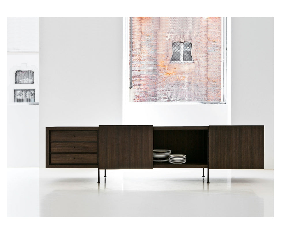 Porro, Tiller Sideboard