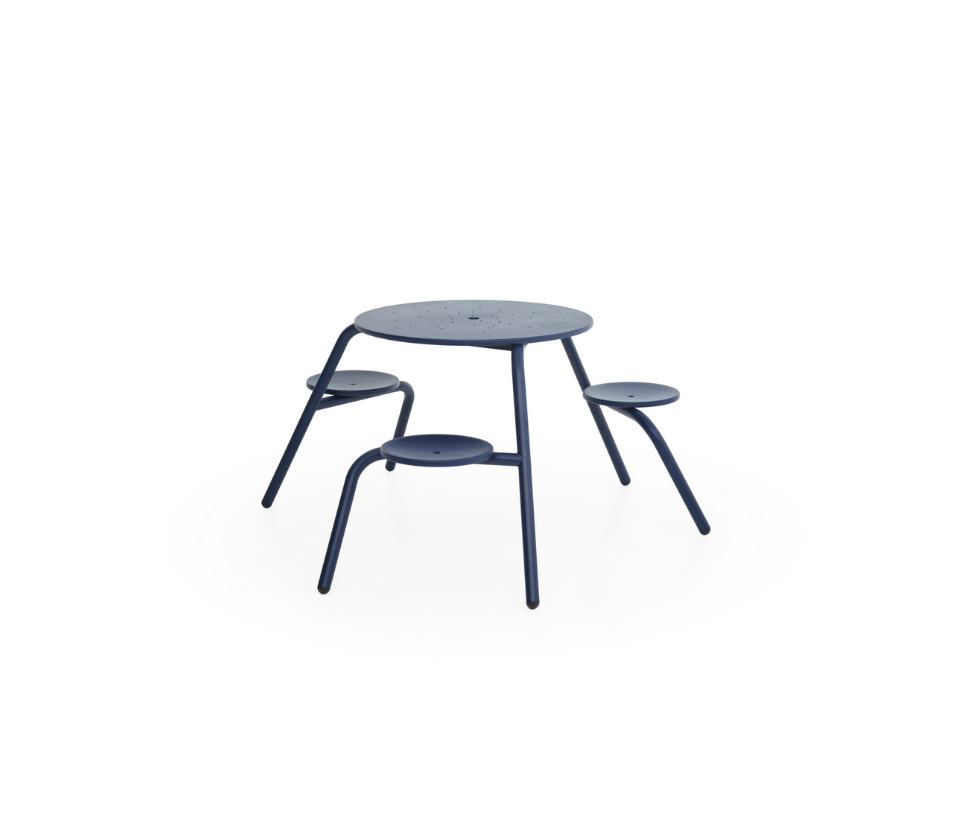 Extremis, Virus 3-Seater Table