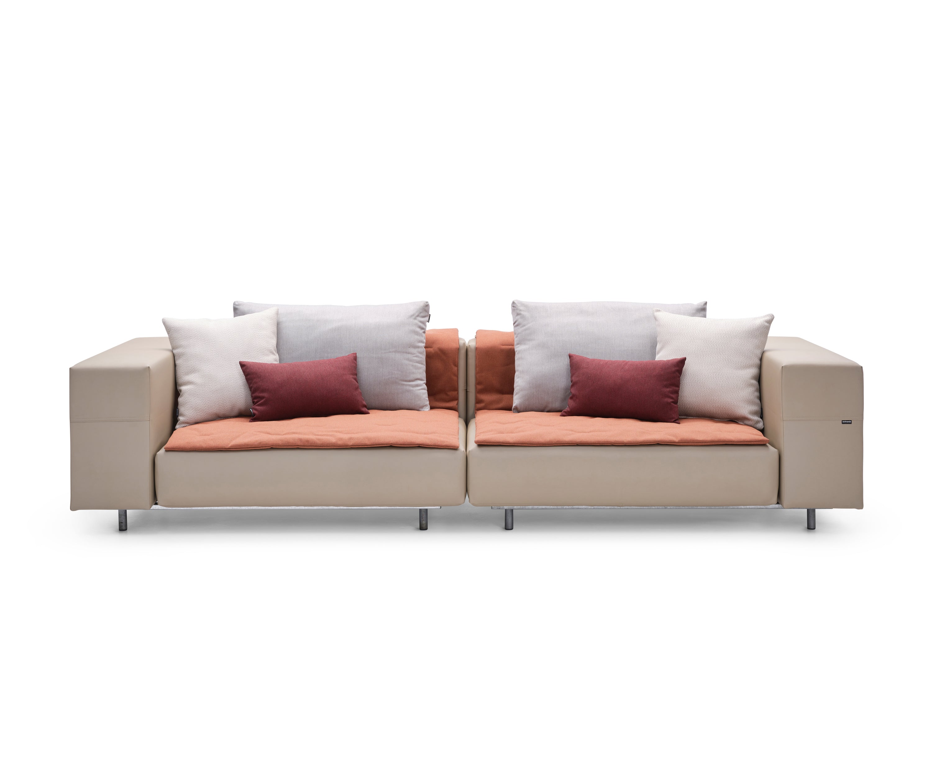 Extremis, Walrus Double Trouble Sofa