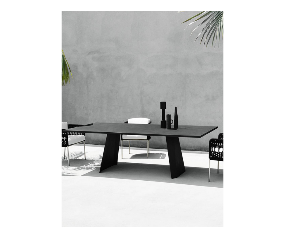 Living Divani, Wedge Dining Table